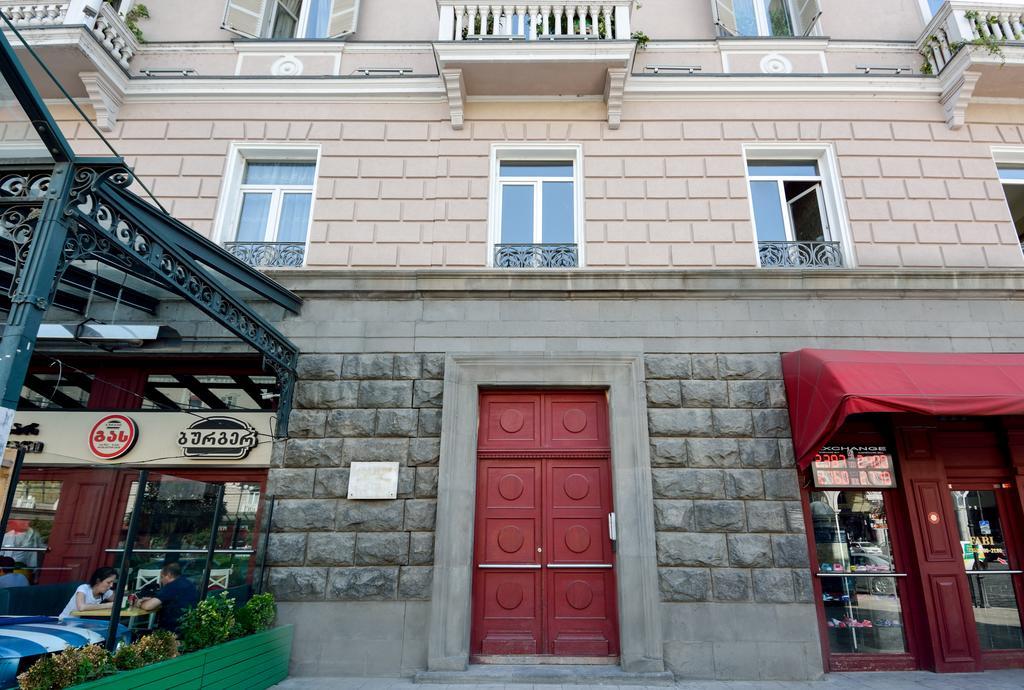 Gio'S Apartment Tbilisi Exterior foto